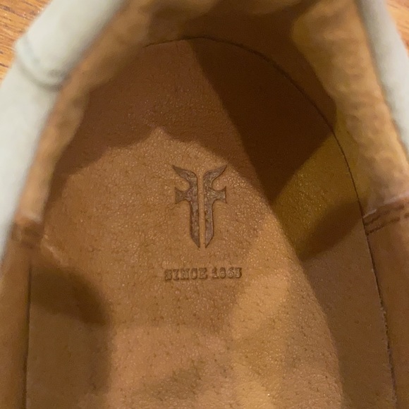 NWOB Frye Suede Grey Ivy Low Lace with Marbled Soles Size 6 - Picture 7 of 8